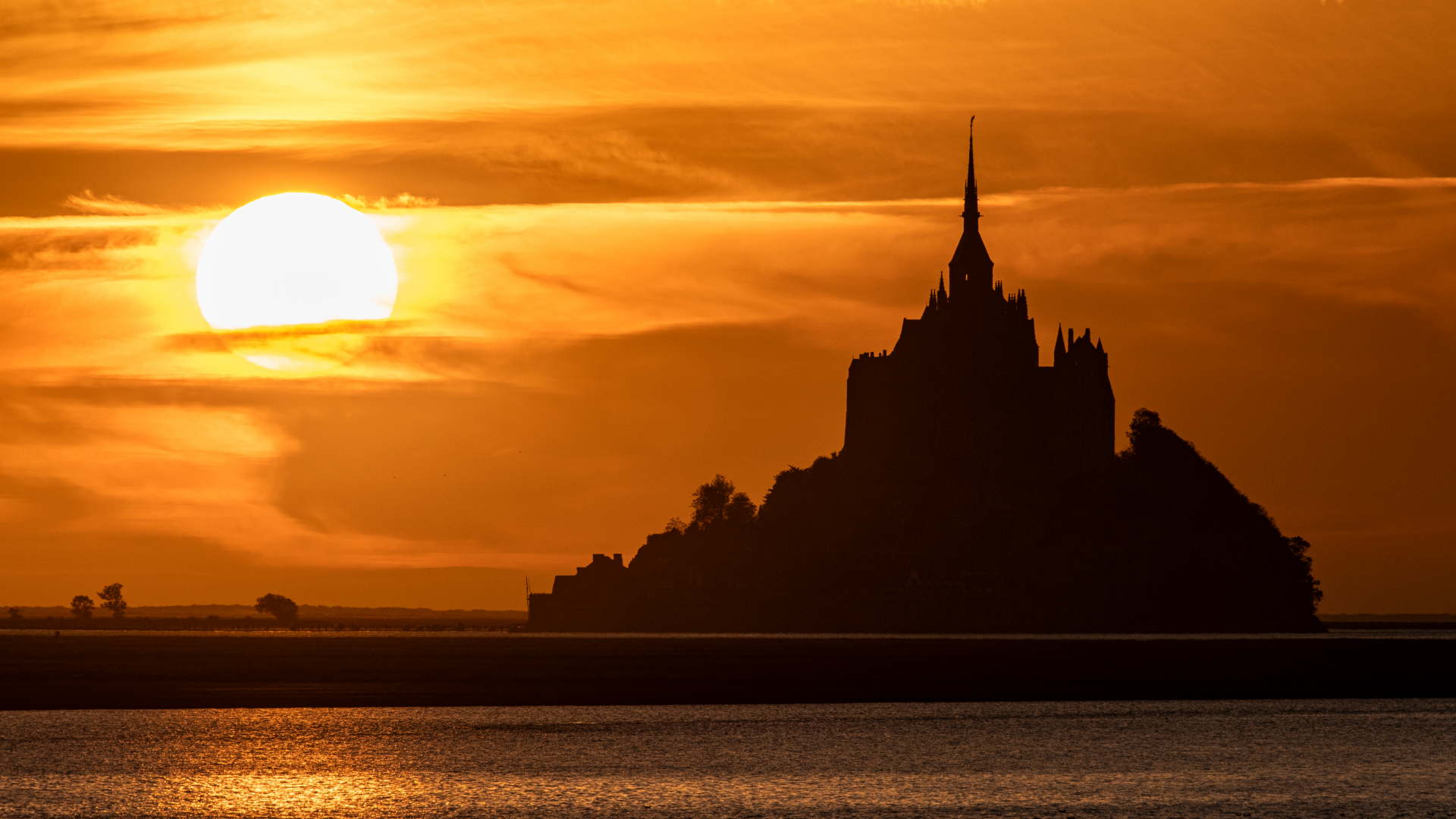 Visite guidée au Mont-Saint-Michel : un joyau entre ciel et mer